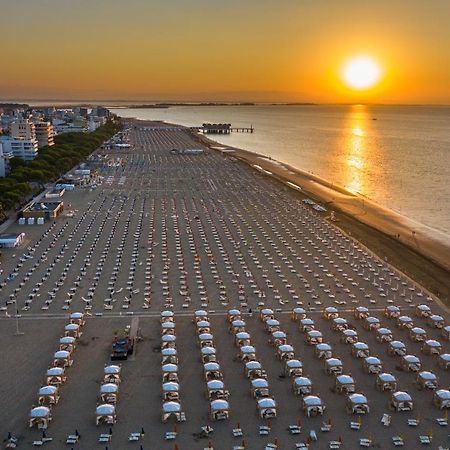 Villaggio Giove Lignano Sabbiadoro Luaran gambar